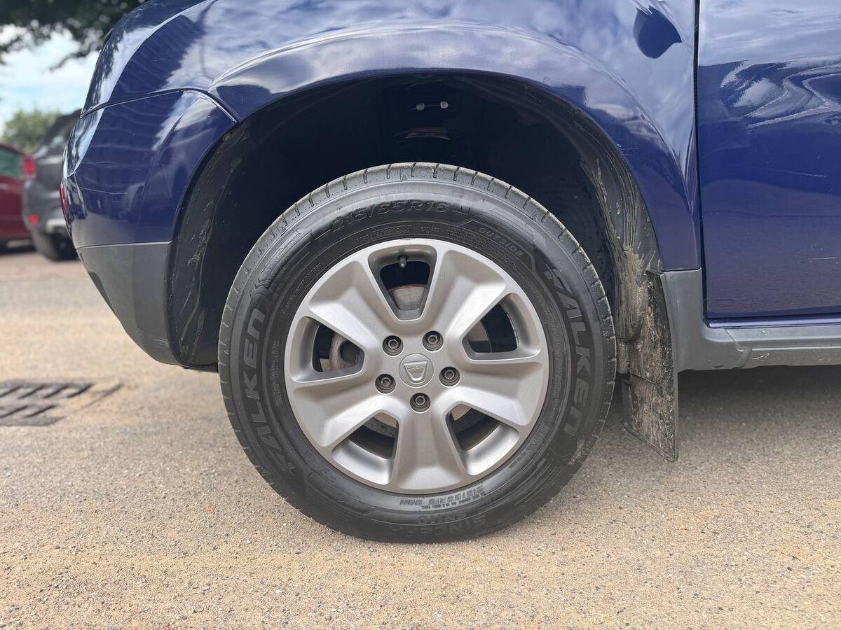 Dacia Duster 1.6 Laureate 4x2 105cv