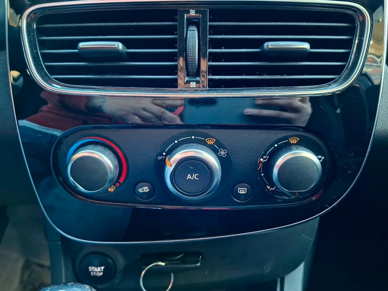 2016 Renault Clio 1.5 dCi 75cv Energy Zen