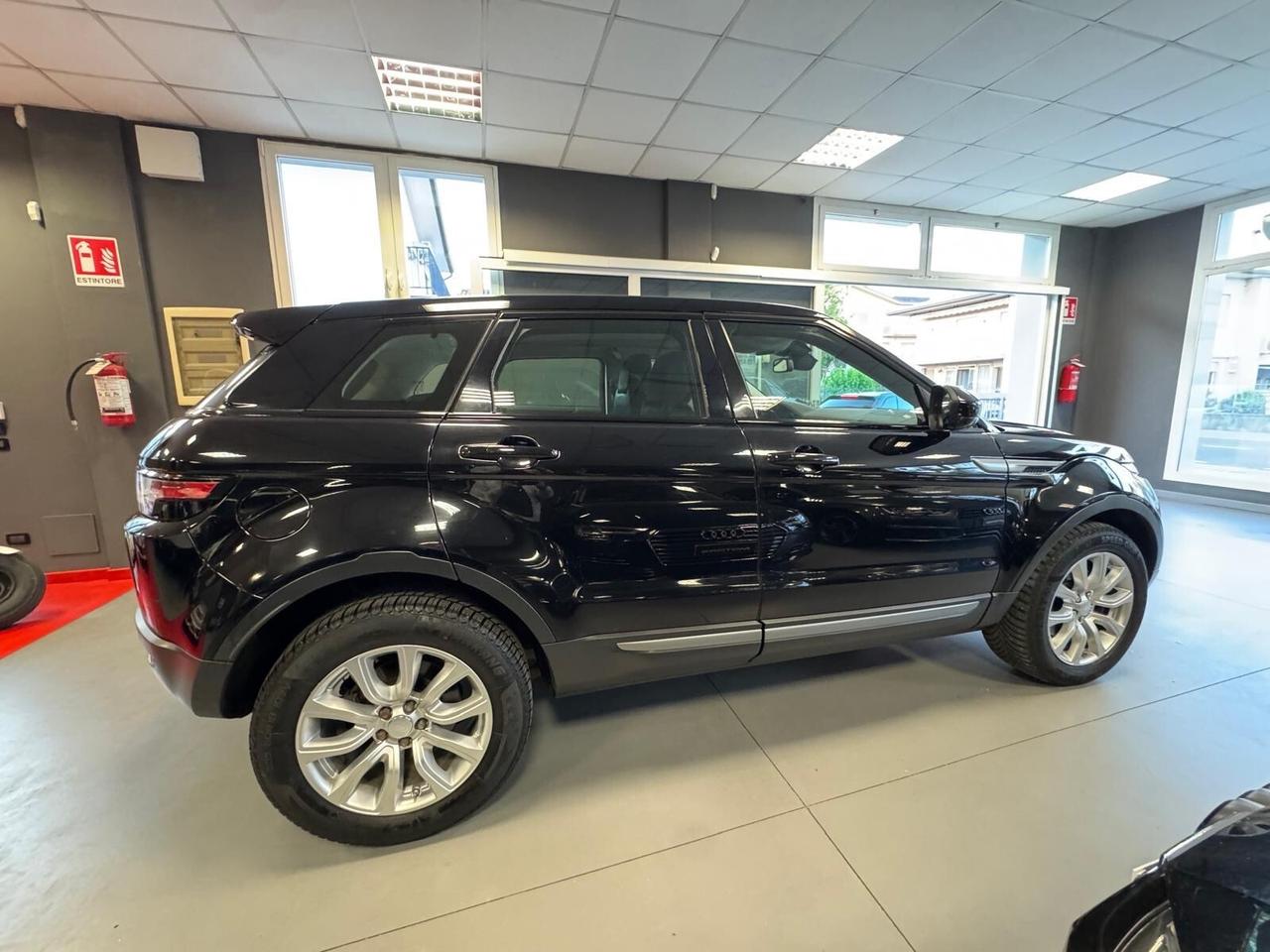 Land Rover Range Evoque 2.0 TD4 150 CV 5p. SE Dynamic