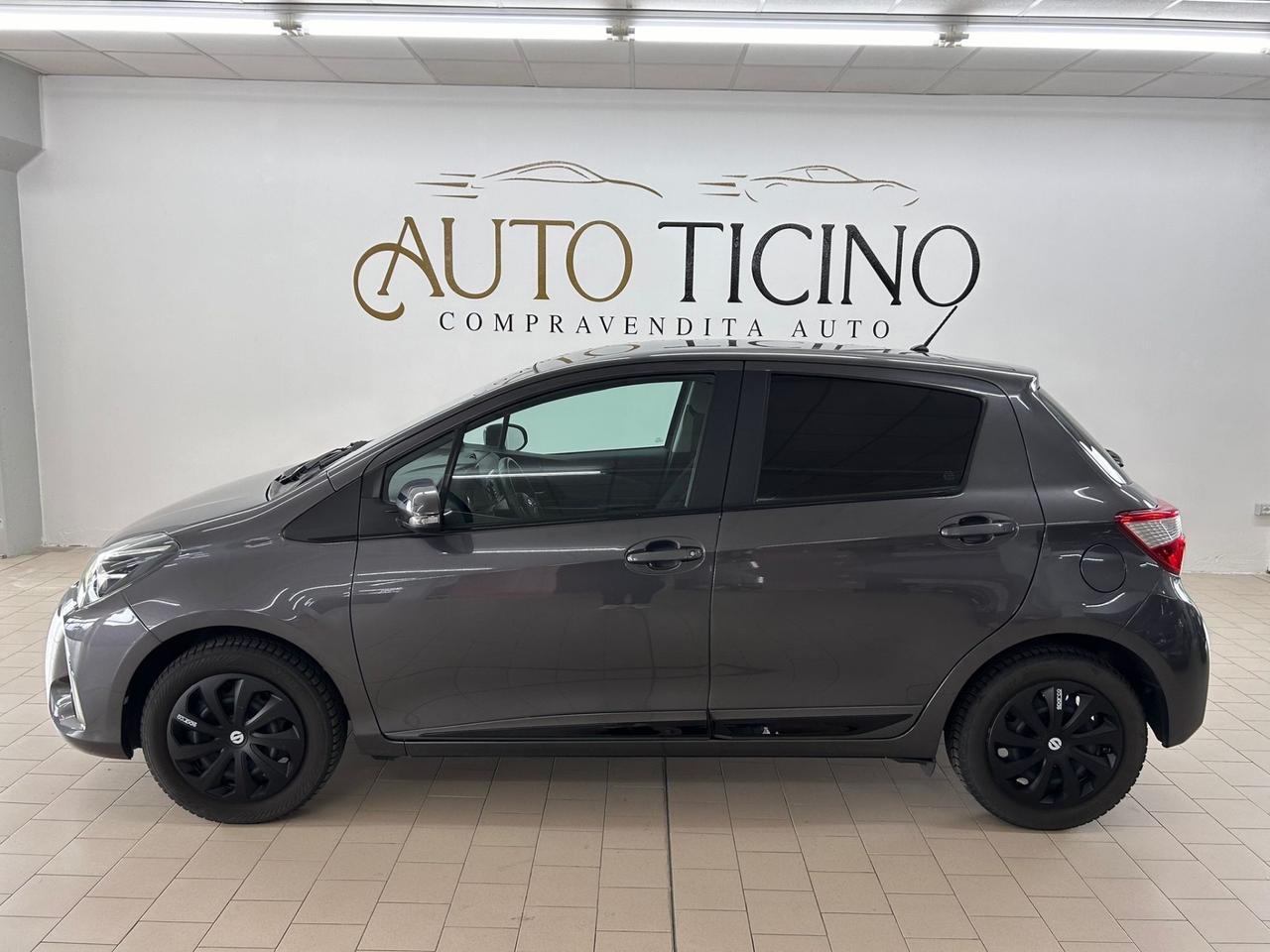 Toyota Yaris 1.5 5 porte Active