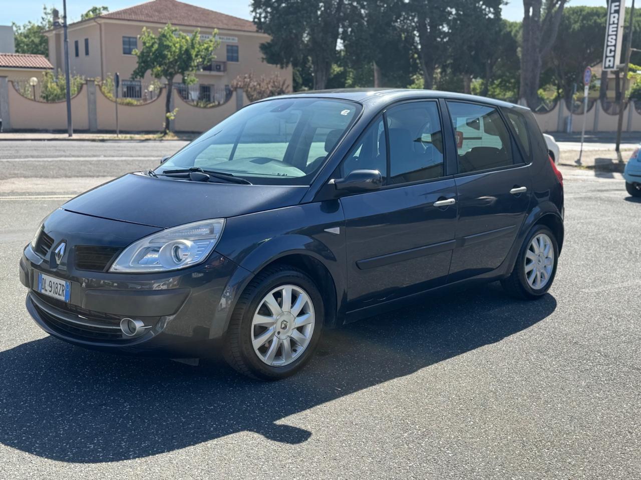 Renault Scenic Grand Scénic 1.5 dCi/105CV Serie Speciale Dynamique