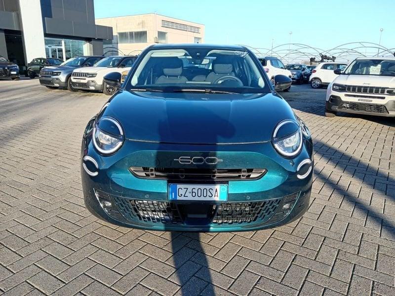 FIAT 600 1.2 Hybrid 145cv Icon