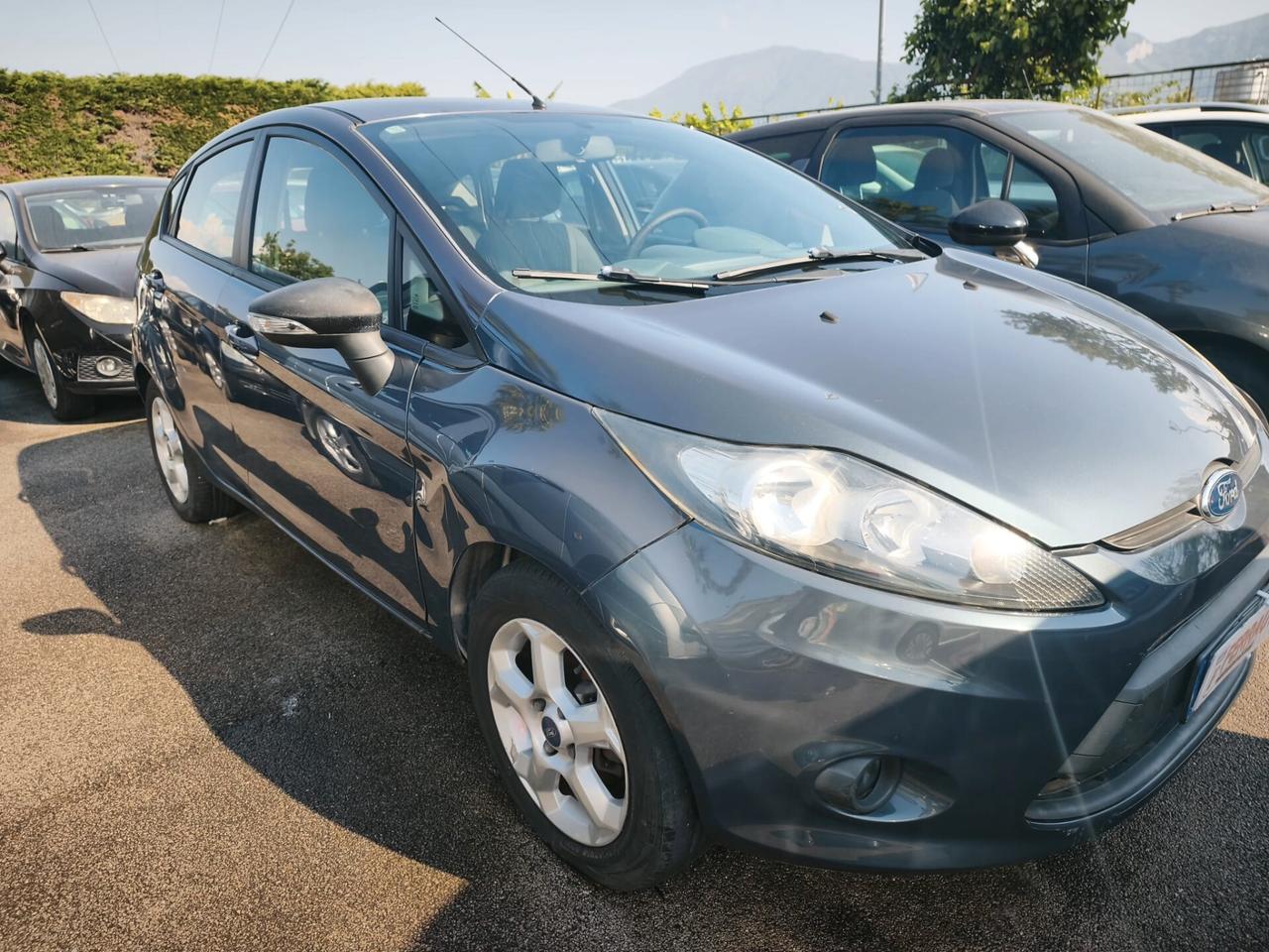 Ford Fiesta 1.4 5 porte Bz.- GPL Titanium