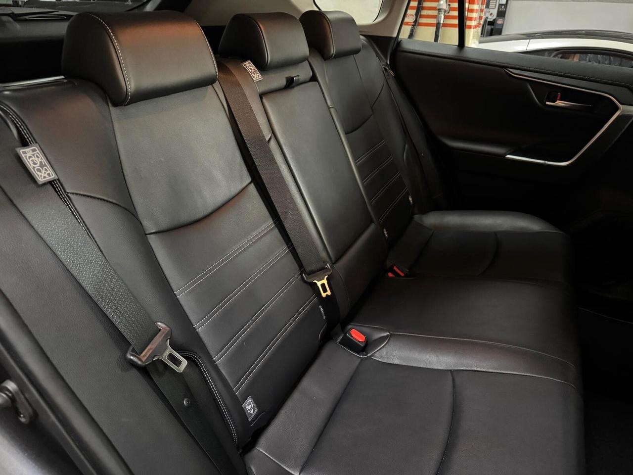 Toyota RAV 4 RAV4 2.5 HV (218CV) E-CVT 2WD Lounge PARI AL NUOVO TAGLIANDATO GARANZIA UFFICIALE