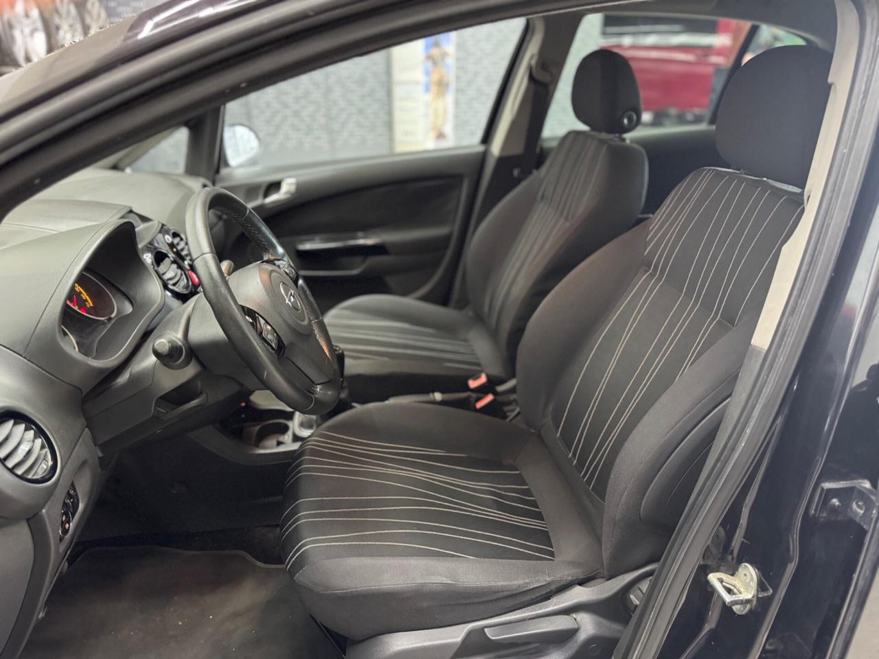 Opel Corsa 1.3 CDTI 5 porte ADATTA NEOPATENTATI