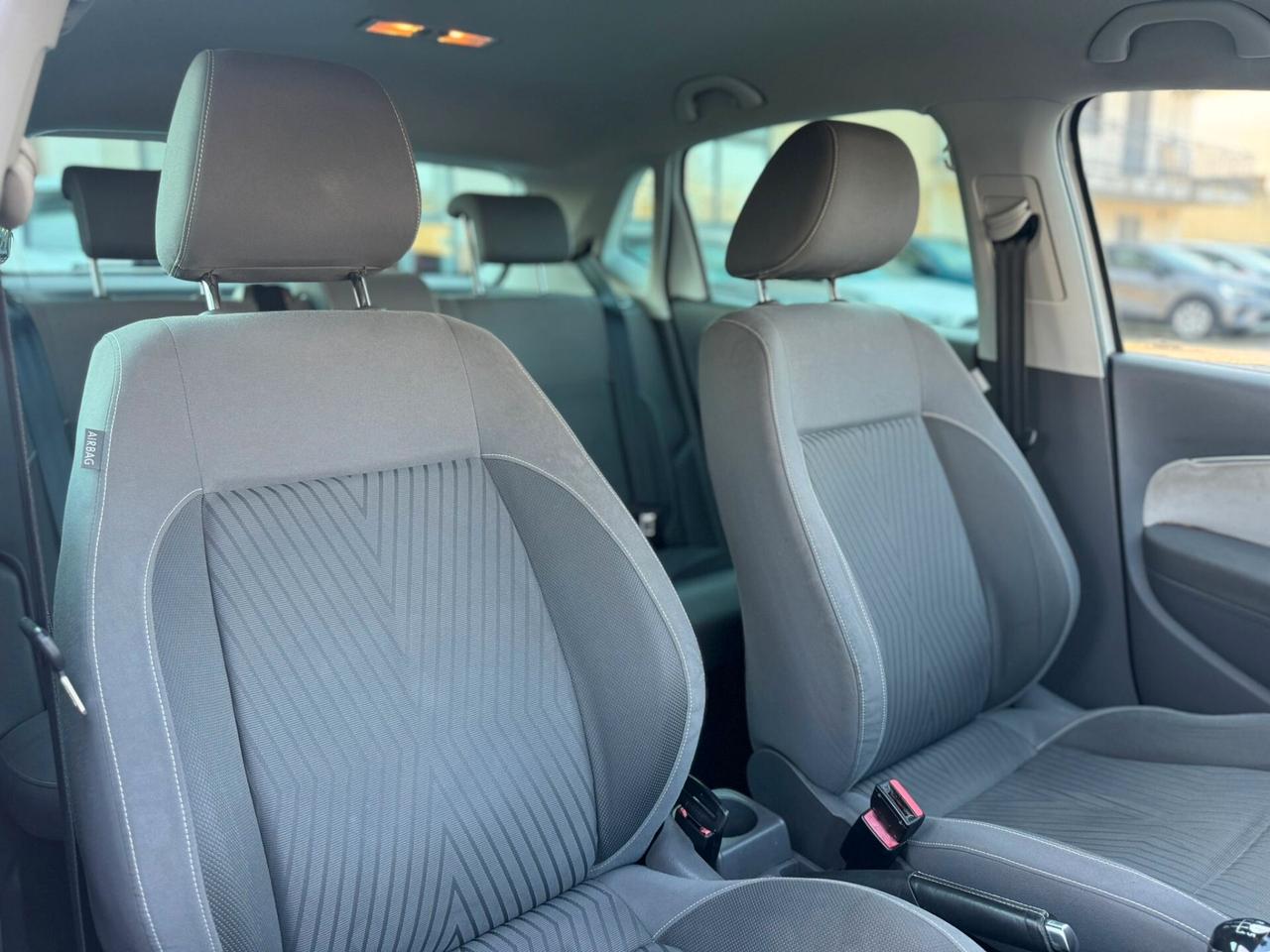 Volkswagen Polo 1.2 TSI 5p. Fresh