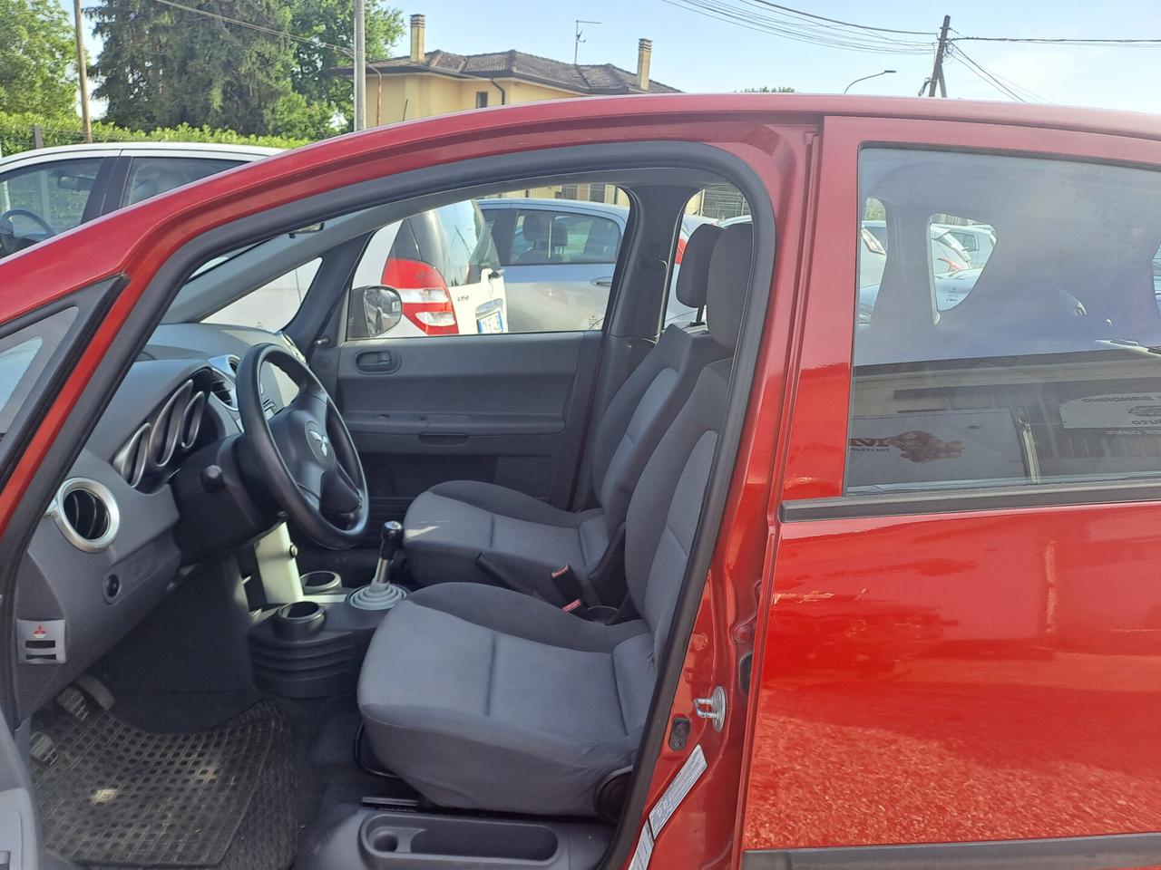 Mitsubishi Colt 1.1 12V 5p. -2006