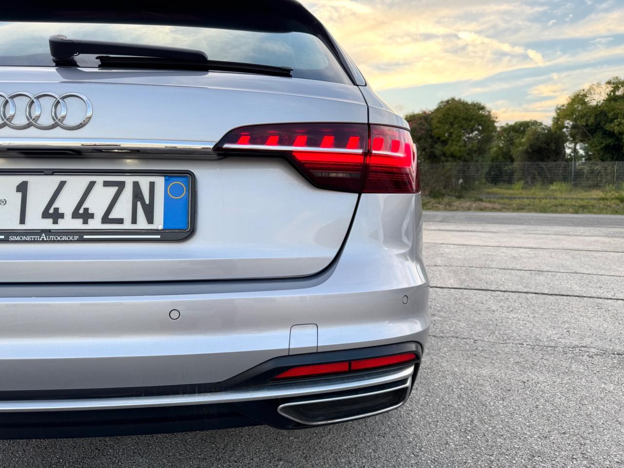 AUDI A4 Avant 2.0 Tdi Advanced - Virtual Matrix 18