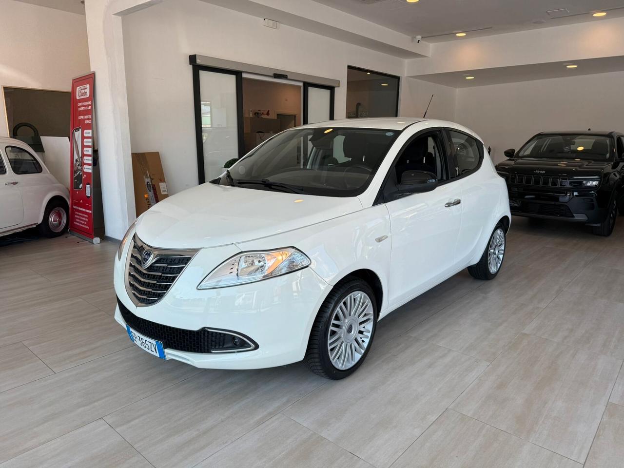 Lancia Ypsilon 1.3 MJT 16V 95 CV 5 porte S&S Platinum