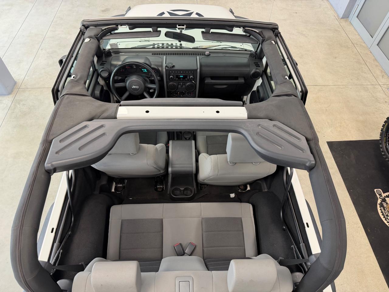 Jeep Wrangler Unlimited 2.8 CRD Sport Auto