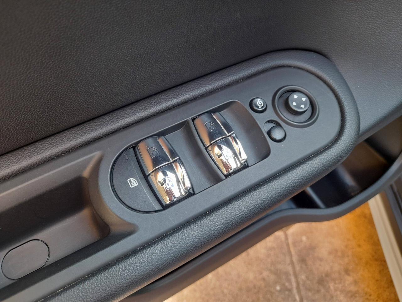 MINI COUNTRYMAN COOPER 2.0 D