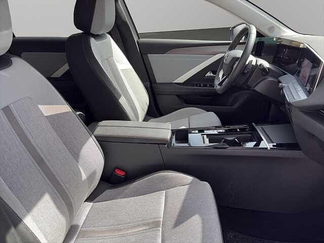 Opel Astra 1.2 Turbo 130 CV AT8 Business Elegance