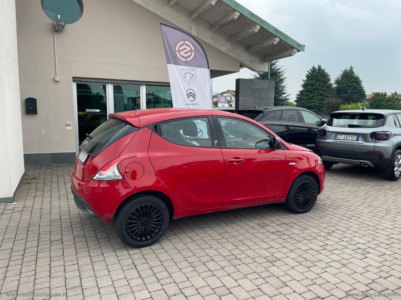 LANCIA Ypsilon 1.2 69 CV 5p. GPL Ecochic Gold