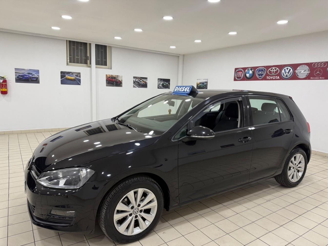 Volkswagen Golf 7 1.6 TDI 2016 full optional