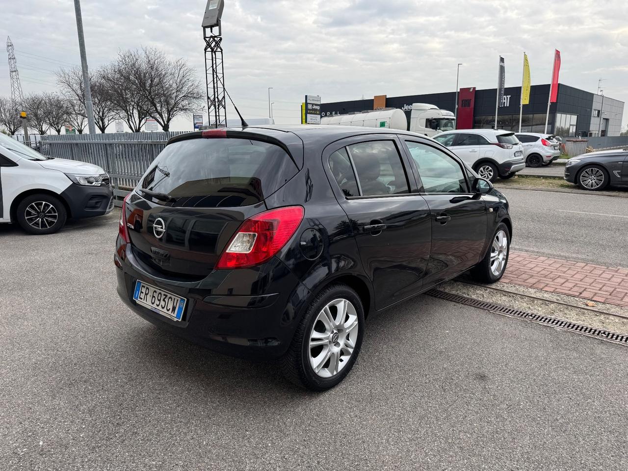 Opel Corsa 1.2 Benzina GPL scadenza 2035