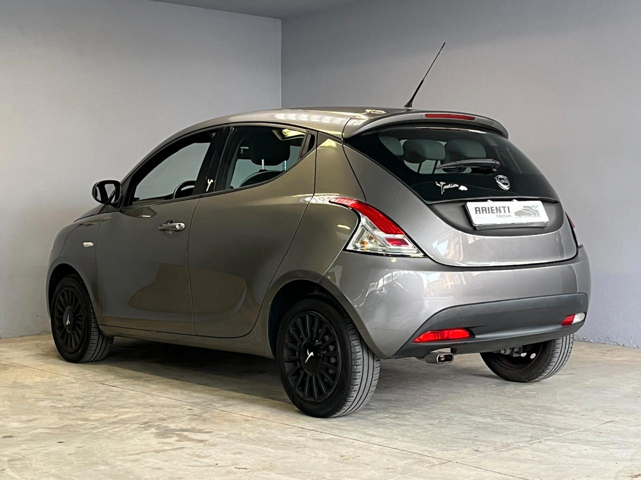 Lancia Ypsilon 1.2cc ELEFANTINO 69cv - UNICA PROPRIETARIA