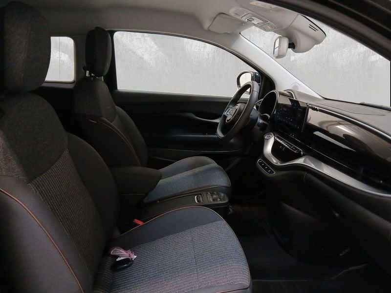 FIAT 500 500e 42 kWh Icon +