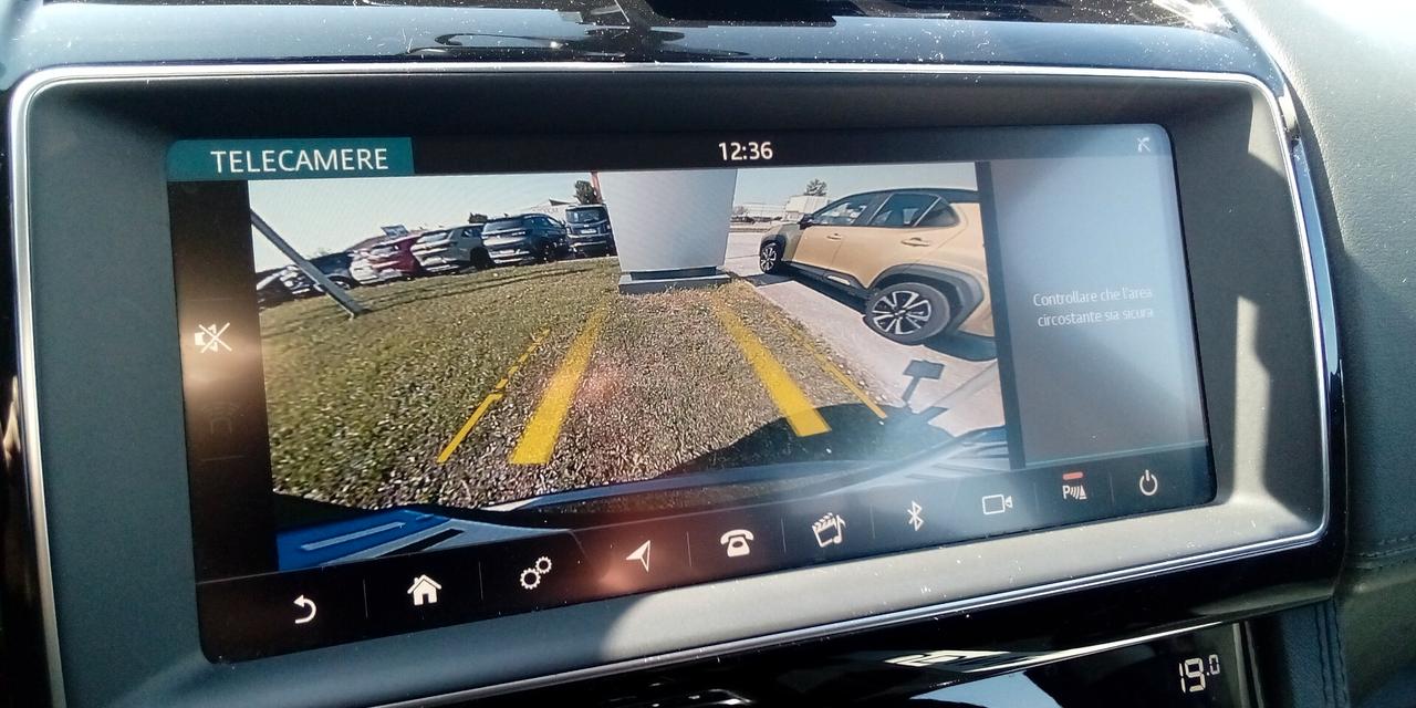 Jaguar F-Pace 2.0 D 180 CV AWD aut. R-Sport
