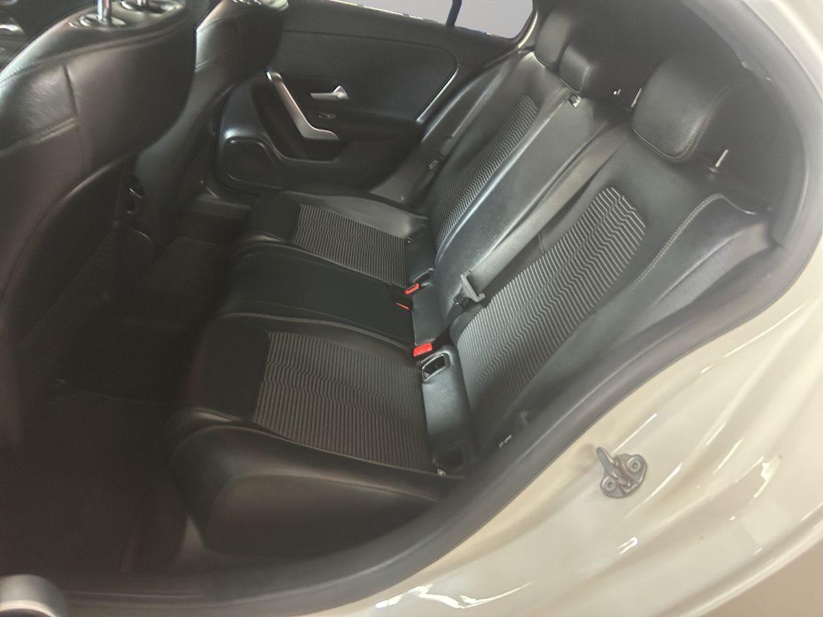 MERCEDES - Classe A - A 180 d 115cv Automatic Premium AMG