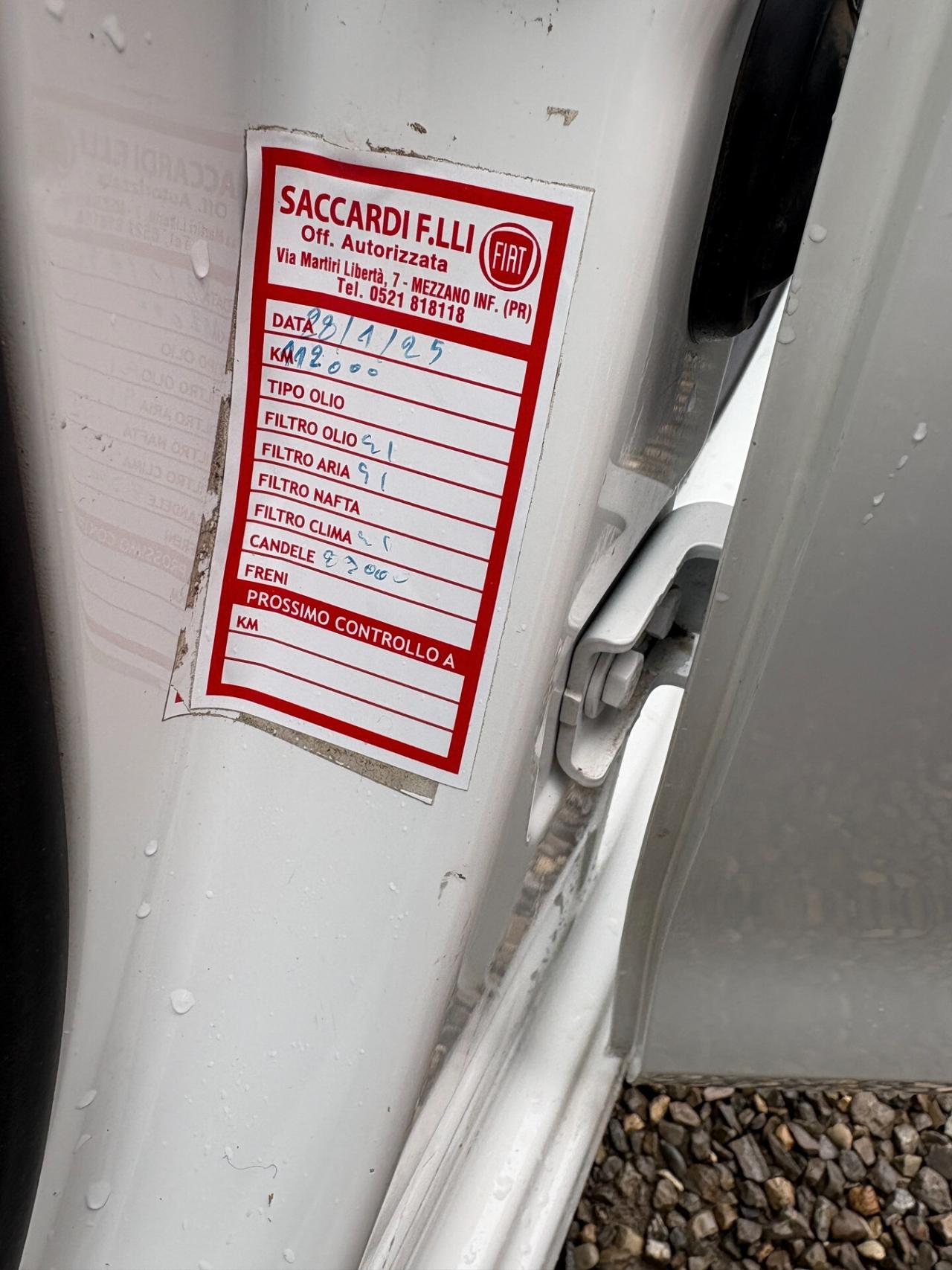 Peugeot 208 1.2 Benz -Allure-Unico proprietario