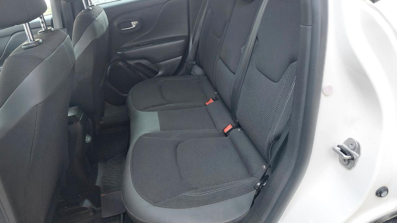 Jeep Renegade LIMITED CON FARI LED