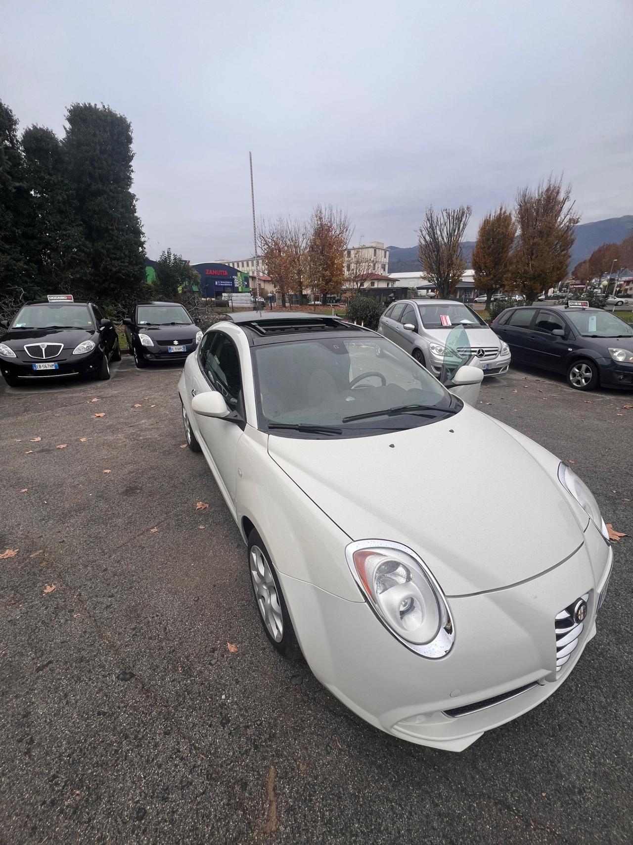 Alfa Romeo MiTo 1.4 T 120 CV GPL Distinctive Sport Pack