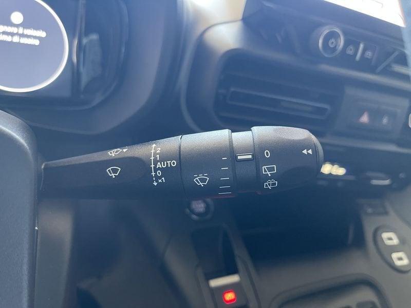 FIAT Qubo L 1.5 Diesel 130 Cv At8 7 posti La Prima - KM0