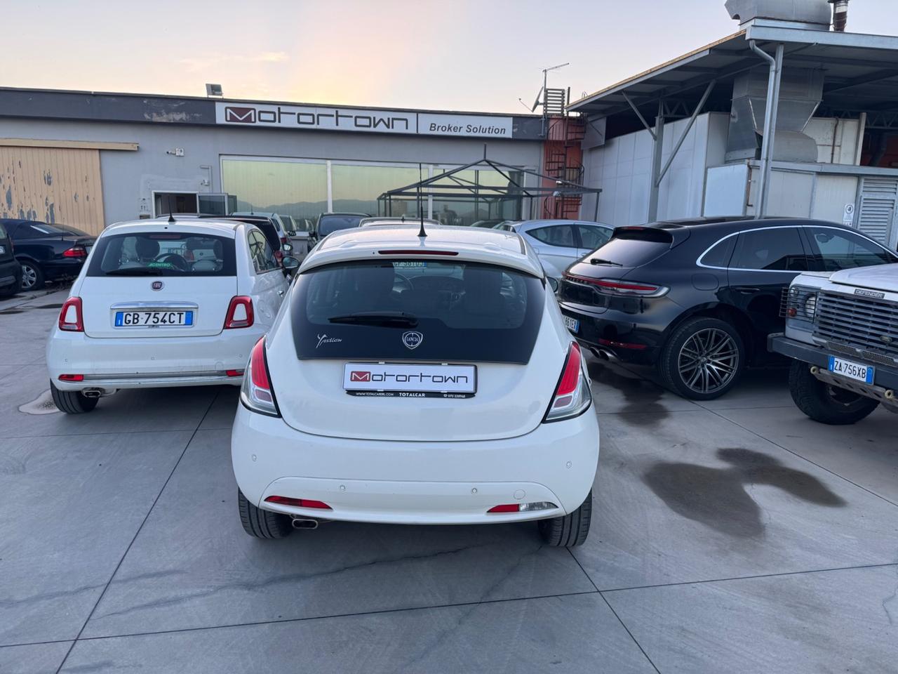 Lancia Ypsilon 1.2 69 CV 5 porte Gold