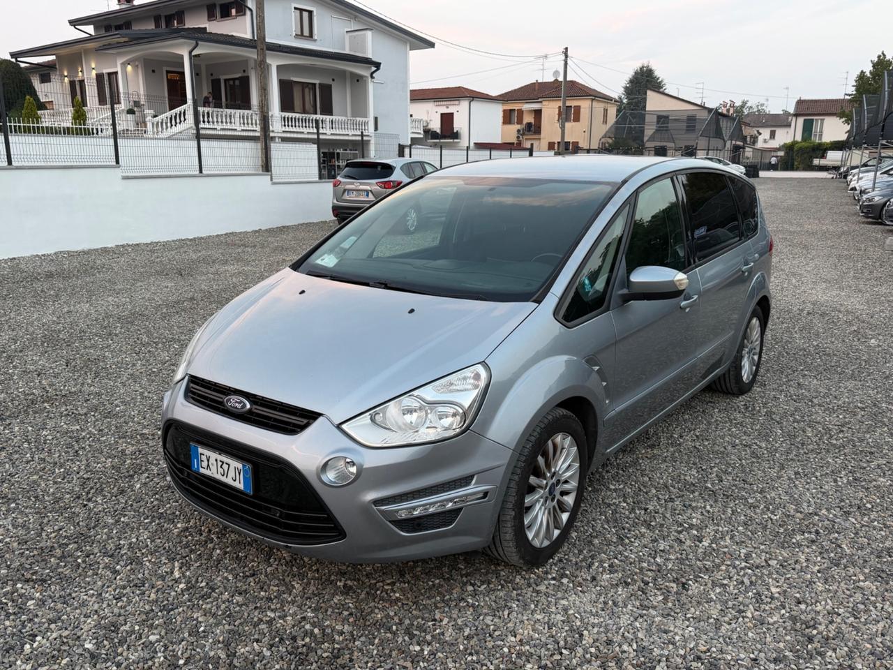 Ford S-Max 2.0 TDCi 140CV 7 posti Business Nav
