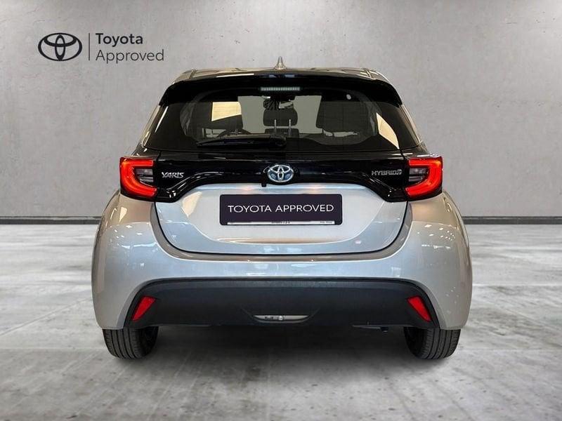 Toyota Yaris Hybrid Trend MY22