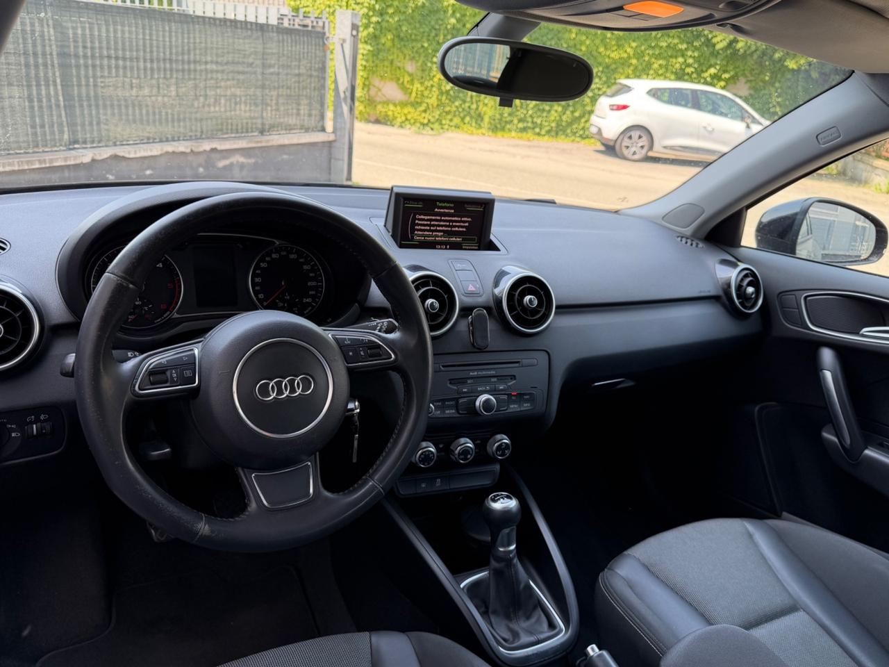 Audi A1 1.6 TDI 105 CV Attraction NEOPATENTATI OCCASIONE