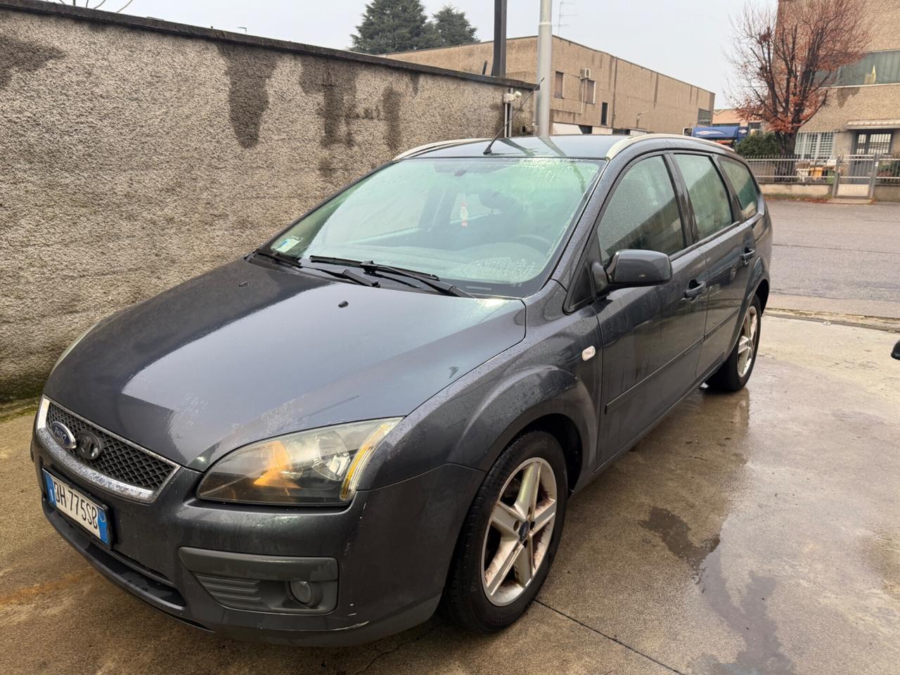 Ford Focus 1.6TDCi (90CV) S.W. Neopatentati