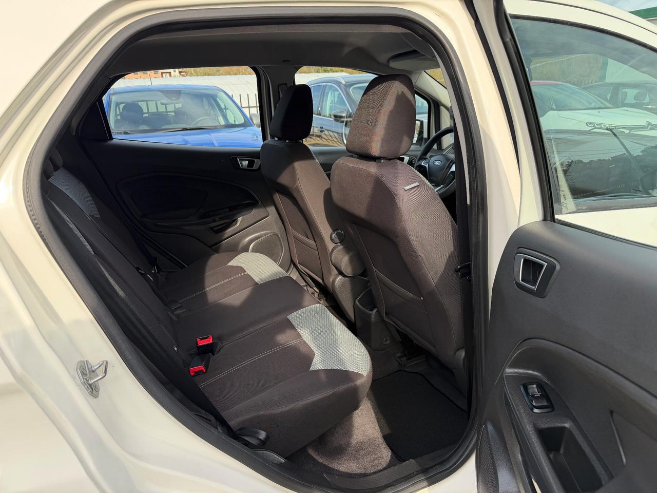 Ford EcoSport 1.5 TDCi 90 CV Business