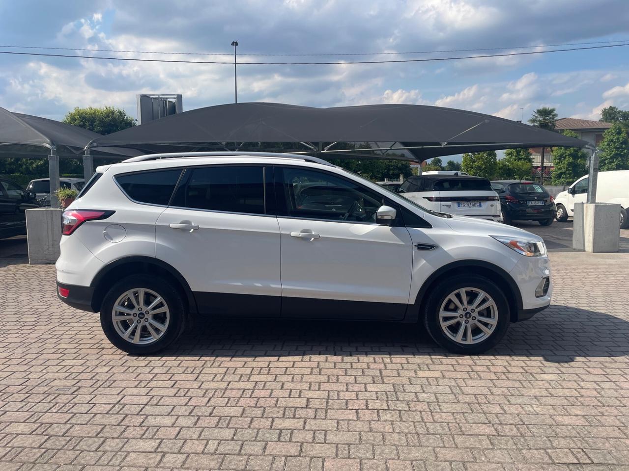 Ford Kuga 1.5 EcoBoost 120 CV S&S 2WD Titanium