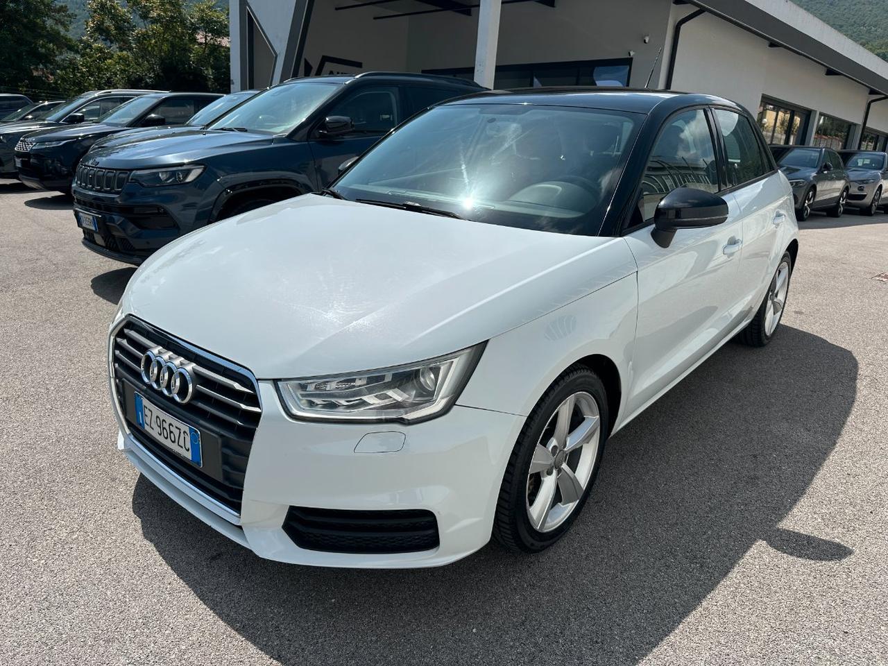 Audi A1 Sportback 1.6 tdi Sport s-tronic