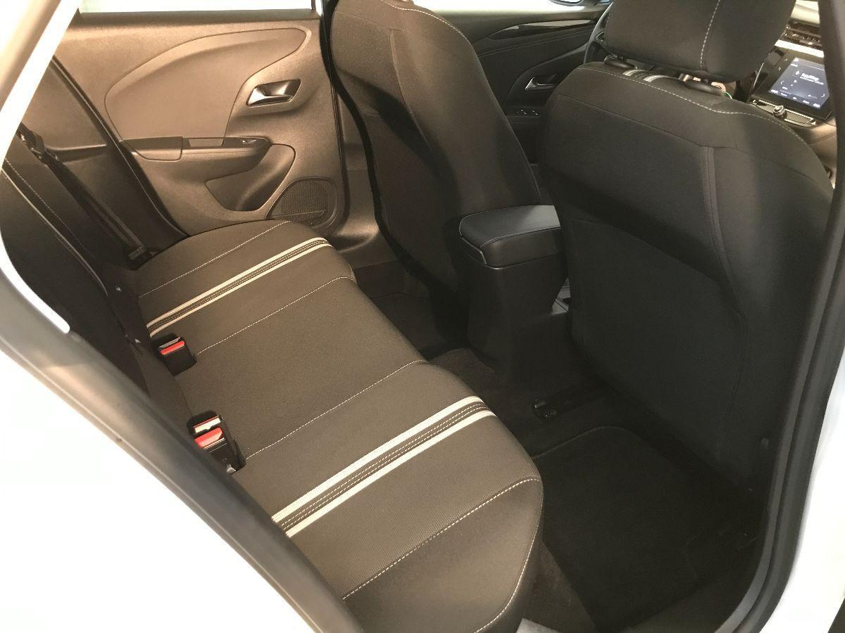 OPEL Corsa 1.5 D 100 CV Design & Tech