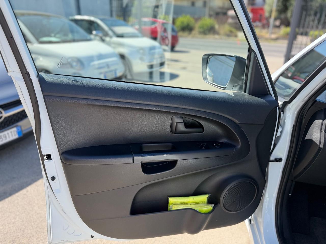 Kia Venga 1.4 CRDi 90CV Active IDEALE X NEOPATENTATI