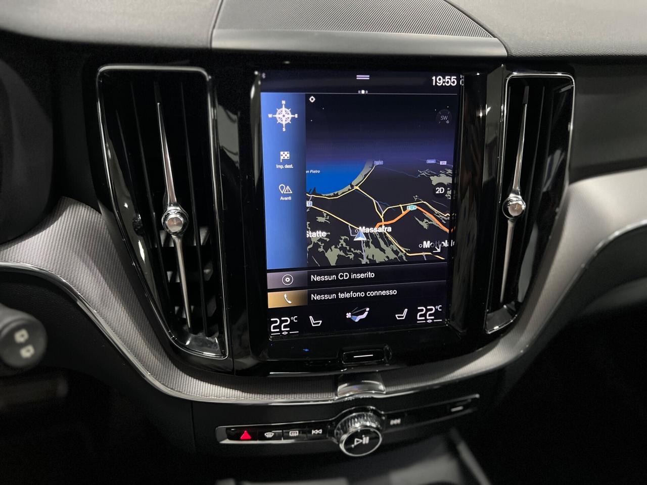 Volvo XC60 2.0 d4 R-Design awd geartronic 190 cv