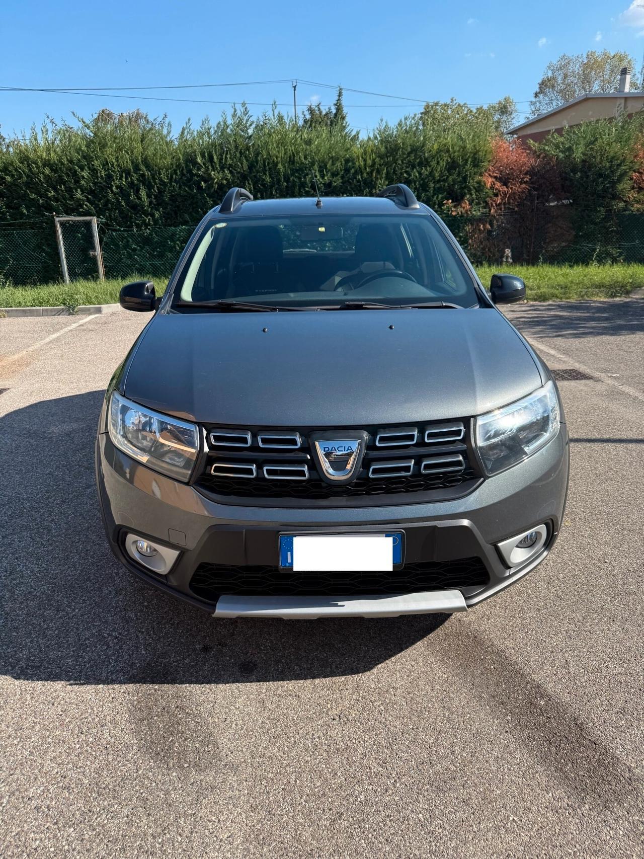 Dacia Sandero Stepway 1.5 dci - NEOP. - NAV. - GARANTITA -