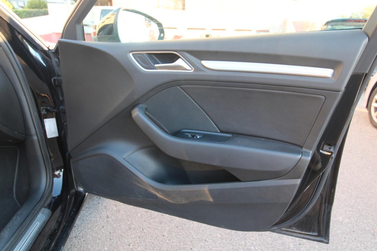 Audi A3 SPB 2.0 S LINE