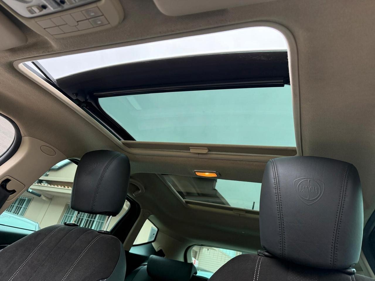 LANCIA DELTA 1400 PLATINO TETTO APRIBILE PANORAMICO