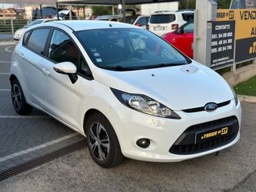 Ford Fiesta 1.2 Titanium GARANTITA