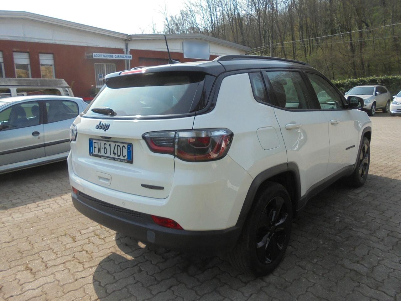 Jeep Compass 1.4 MultiAir 2WD Night Eagle con gancio traino estraibile
