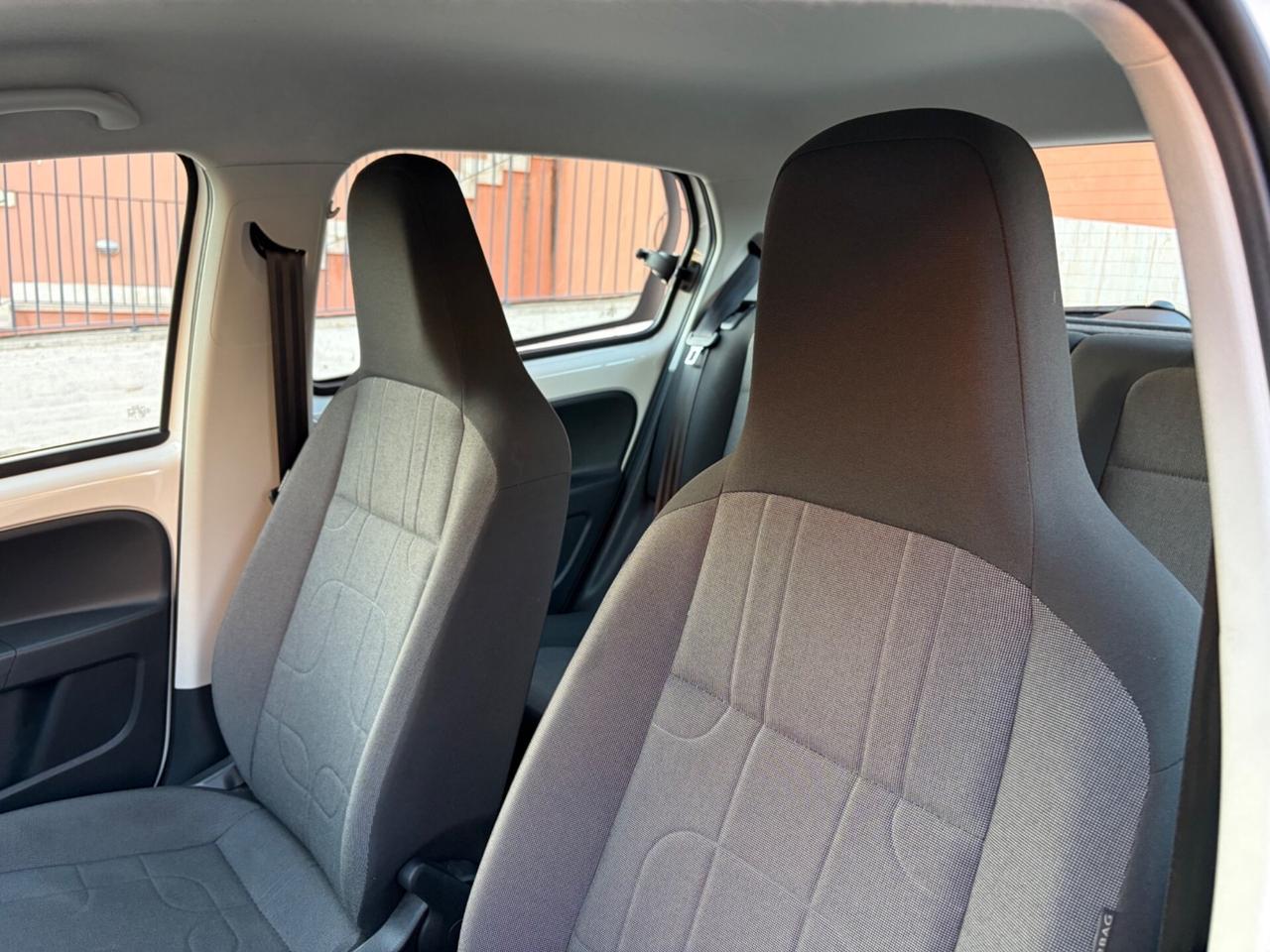 Volkswagen up! 1.0 75 CV 5p. move Ideale per neopa