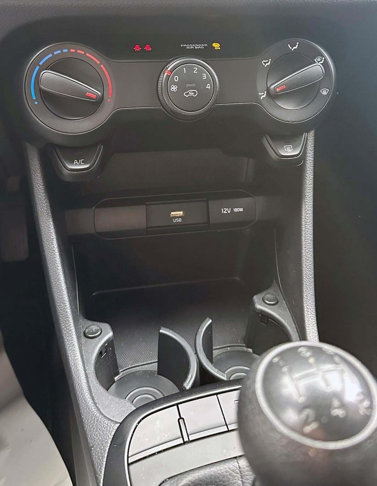 Kia Picanto 1.0 12V 5 porte Adatta Neopatentati Unicoproprietario