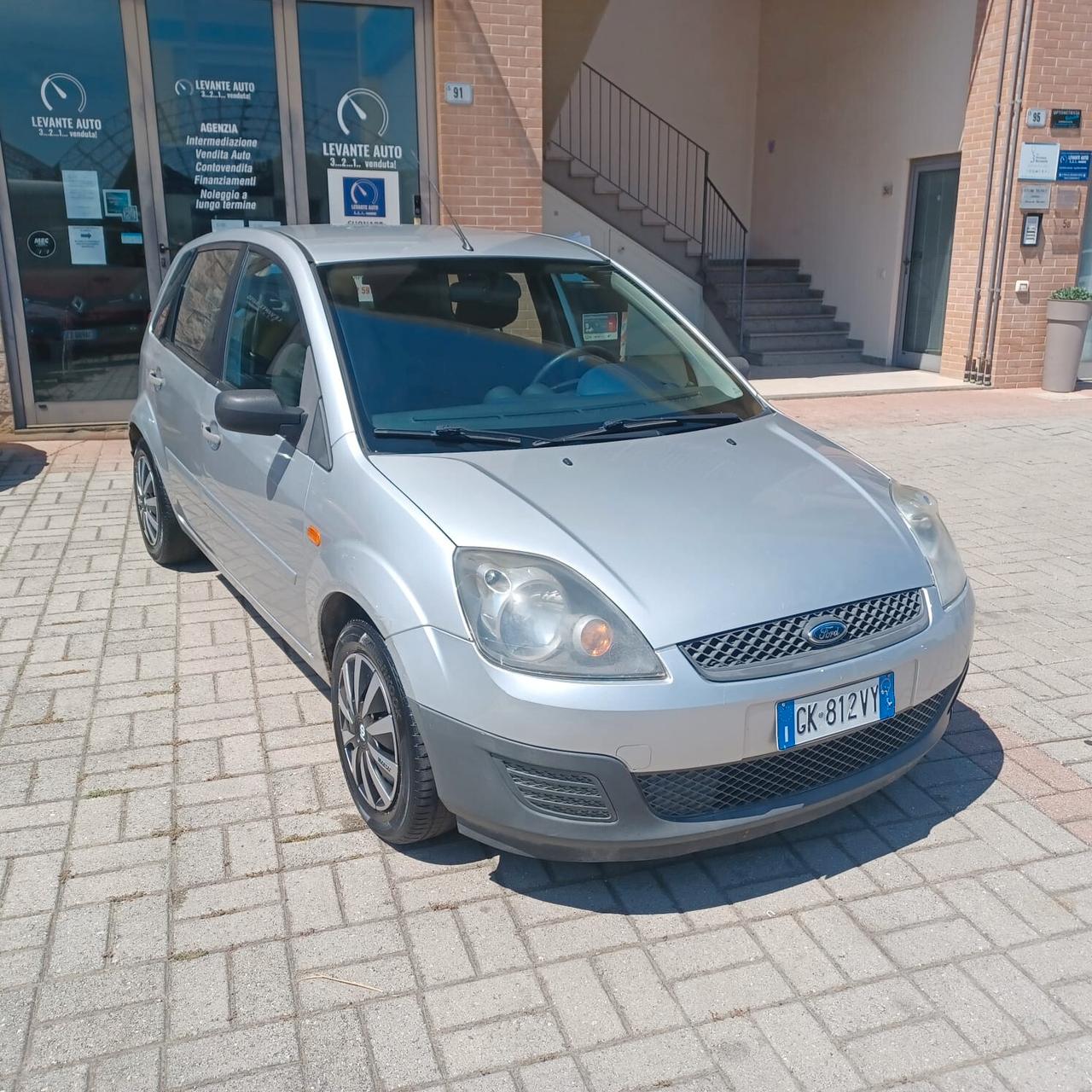 150298 KM FIESTA 1.2 CONDIZIONI ECCELLENTI NEOPATENTATI