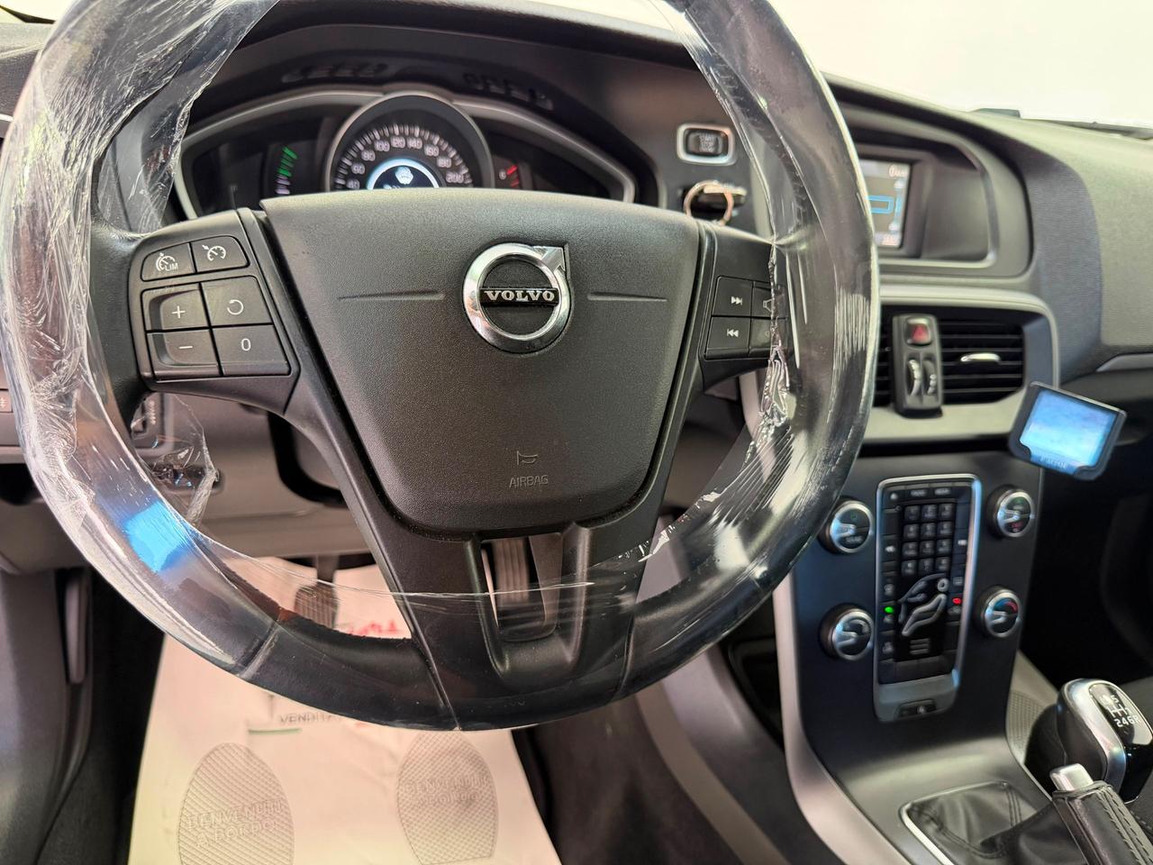 Volvo V40 D2 2.0 TDI 120 CV -UNIPRO-GARANTITA -2018