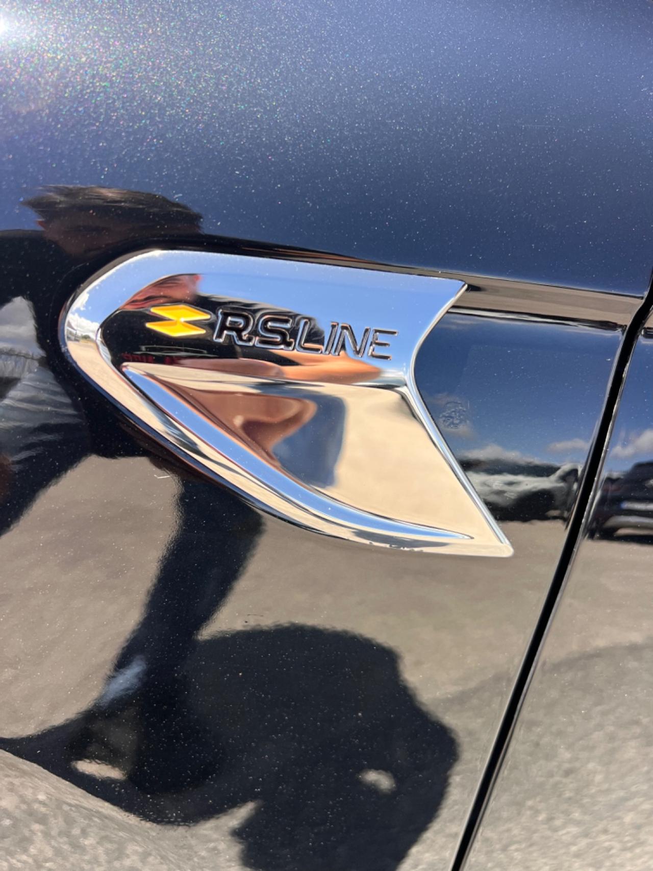 Renault Clio R-Line 1.6 Hybrid 140cv