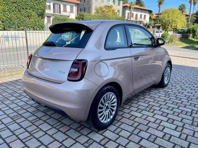 FIAT 500e Berlina 42 kWh - KM0