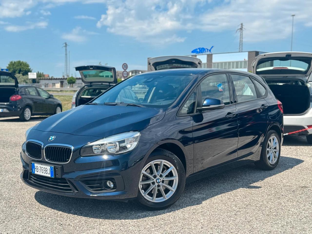 Bmw 2er Active Tourer 218d Luxury